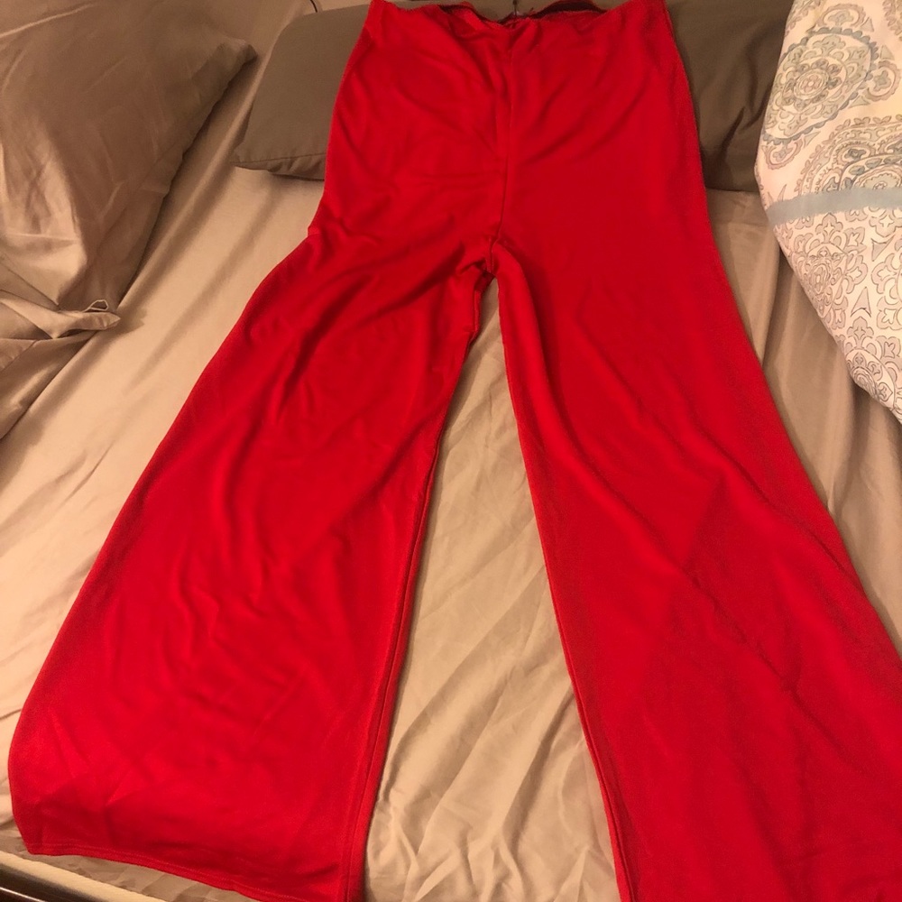 Red high waisted pants